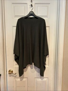 lululemon athletica Olive Green Knit Poncho